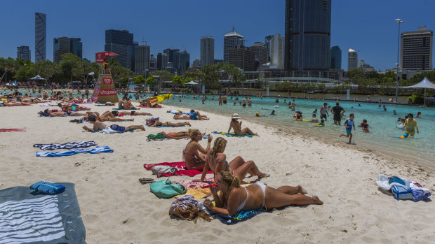 Above-average temperatures were expected to remain in Brisbane throughout the week.