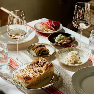 Lunch at Tedesca Osteria begins with an opening bracket of snacks.