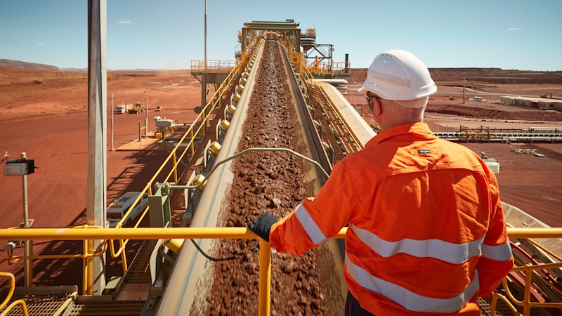 BHP iron ore workers narrowly vote in favour of 16 per cent pay rise
