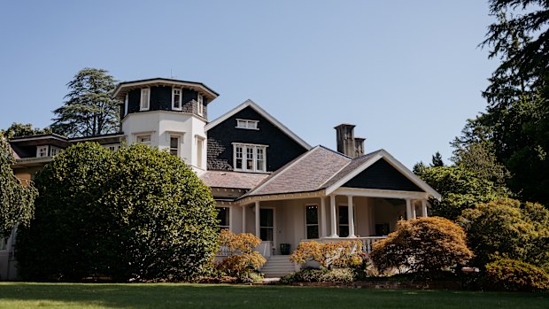 The historic main house at Milton Park is surrounded by extravagant English-style gardens dating to the early 20th century. 