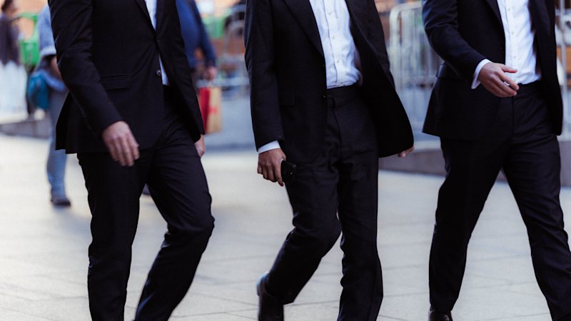 Dr Kirstin Ferguson advises introverts on small talk at work events