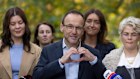 Adam Bandt conceding defeat in Melbourne.