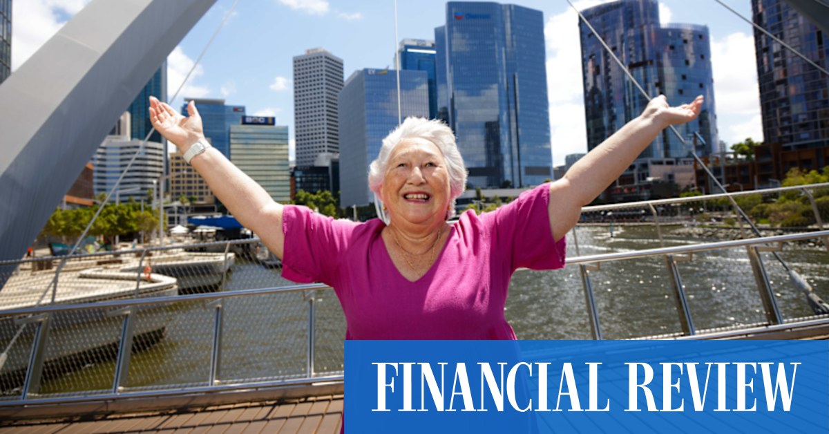 Why more people are choosing to travel without their families