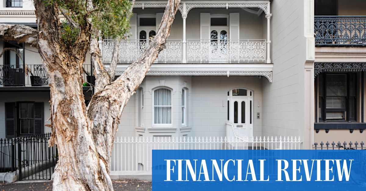 afr.com - Stephen Todd - Step inside this extreme makeover by Sydney's hottest architect