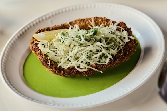 Wild venison schnitzel with parsley sauce and seasonal remoulade.