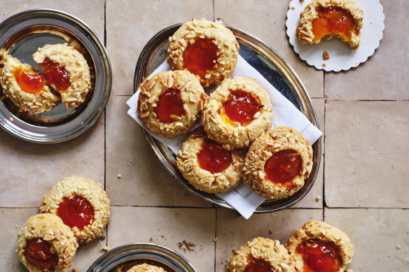 You can use any kind of jam here, but Stephanie Alexander’s mum’s kumquat marmalade is Helen’s favourite.