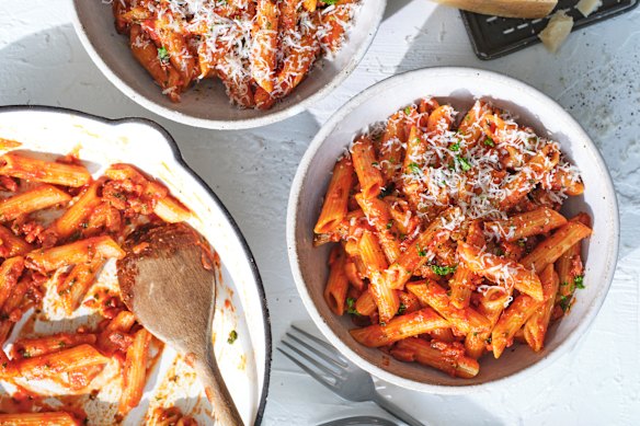 Easy bacon penne.
