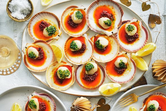 Si no te gustan las especias, quedan riquísimas con la mantequilla de ajo y perejil.