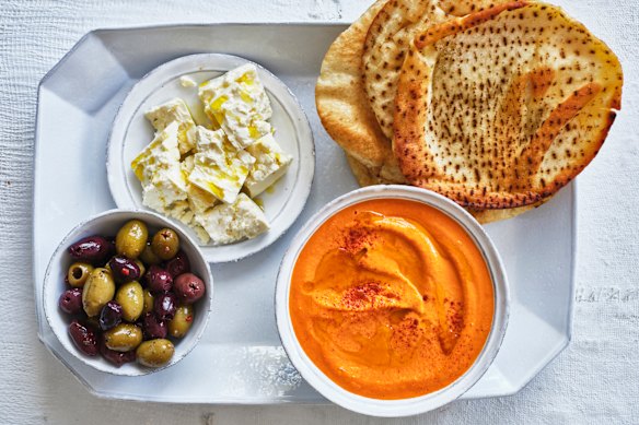 Roasted capsicum hummus.
