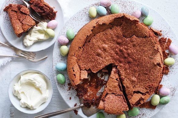 recipes Helen Goh's chocolate, fig and marsala cake.