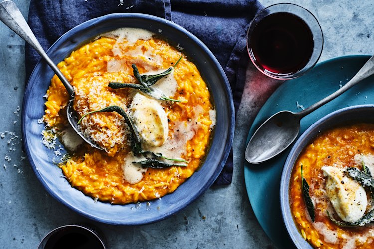 The optional  addition of browned butter and sage results in a nutty flavour.