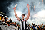 Scott Pendlebury breaking the all-time games record in 2026.