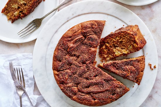 Quince, cinnamon and ginger cake. Styling by Hannah Meppem. Food preparation by Breesa Swann.