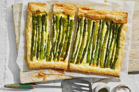 Asparagus tart.
