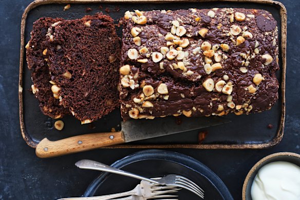 Perfect on its own or served with greek yoghurt or ice-cream.