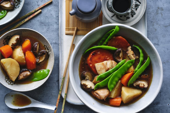 Japanese-style braised chicken stew.