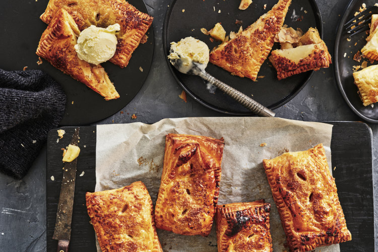 The filling inside these hand pies tastes extra apple-y thanks to apple cider vinegar.