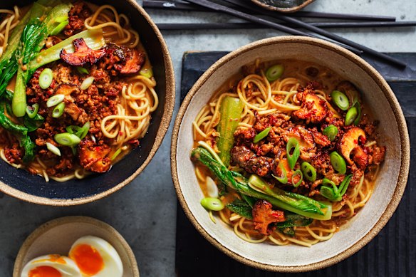 Danielle Alvarez's brothy ramen noodles with spicy-mince stir-fry.