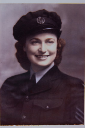 Peg Utting was in the first 26-strong intake of the Women’s Auxiliary Australian Air Force in 1941