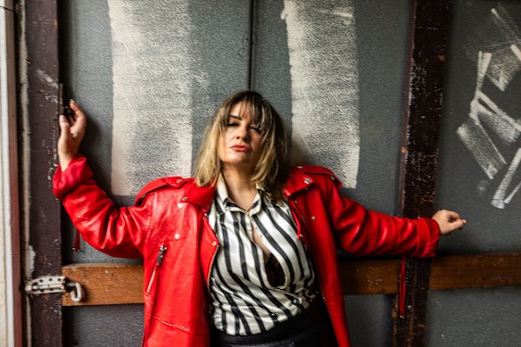 Harbridge as the late rock icon Chrissy Amphlett.