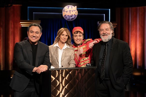 Pang with Rachel Griffiths, Sam Campbell and Russell Crowe.