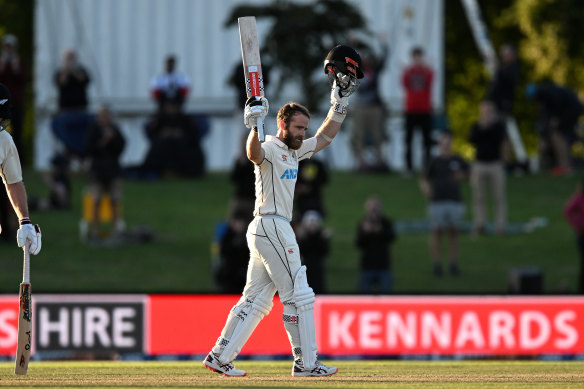 Kane Williamson celebrates his century against Sri Lanka on Monday, guiding New Zealand to victory and ensuring India would qualify for the World Test Championship final.