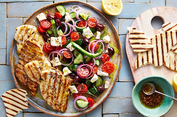 RecipeTin Eats’ Greek chicken salad has a great protein to vegetable ratio. 