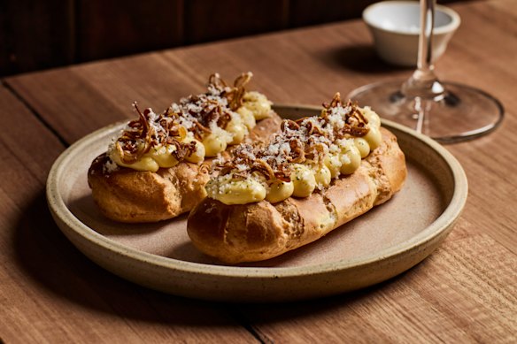 Cheese and onion eclair at Samesyn.