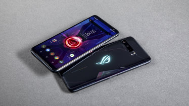 The ROG Phone 3 is built for the ultimate gaming performance at any cost.