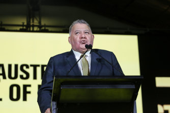 Craig Kelly wants to cap interest rates to 3 per cent for the next five years.