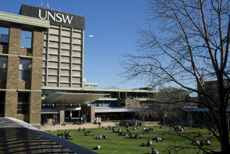 UNSW shed 726 jobs in 2021.