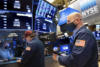 Wall Street crollò durante la notte. 