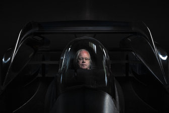 David Dicker is out to build a car that puts Formula 1 top speeds to shame.