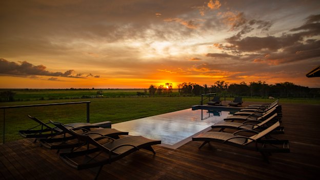 The infinity pool at Finniss River Lodge.