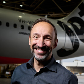 Der Ausstieg von Jetstar-CEO Gareth Evans hat die Nachfolgeplanung bei der Muttergesellschaft Qantas komplizierter gemacht.