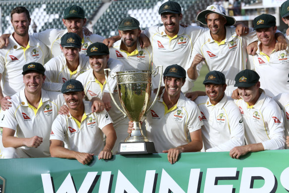 Australia celebrate their 2022 series victory in Pakistan.