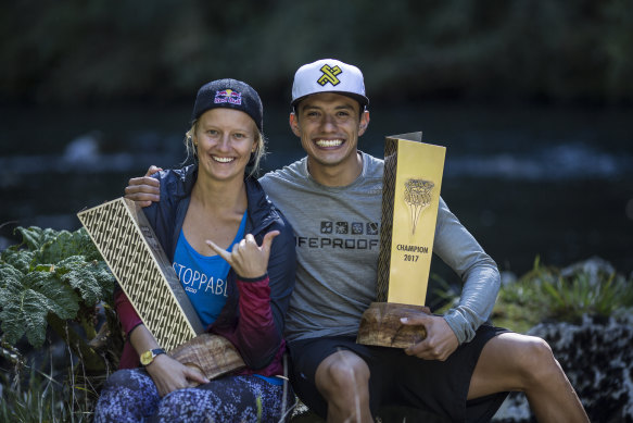 Iffland with fellow cliff diver Jonathan Paredes. He credits her success to staying calm under pressure.