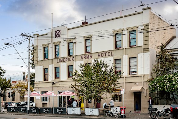 Limerick Arms Hotel, 364-368 Clarendon Street, South Melbourne.