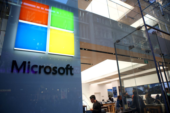 Microsoft says it would invest in its Bing search engine to allow small businesses wanting to transfer their advertising to the platform to do so simply and with no transfer costs.