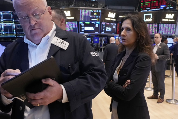 Wall Street closed a third-straight winning week with more gains.