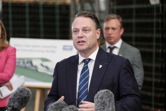 “I understand both the stance taken by the Premier and the Opposition Leader,” Lord Mayor Adrian Schrinner said of their rejection of a new stadium – but he doesn’t agree.