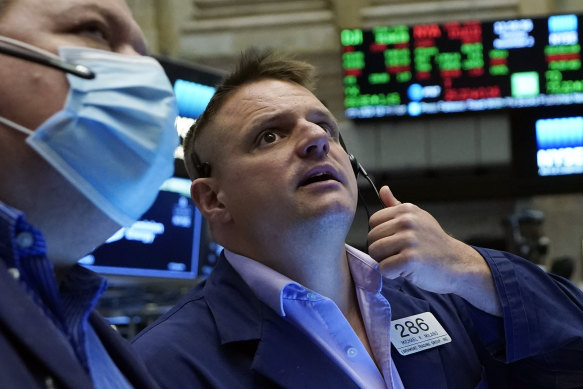 Wall Street recorded another losing week. 