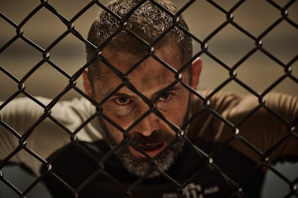 Daniel MacPherson in Beast.