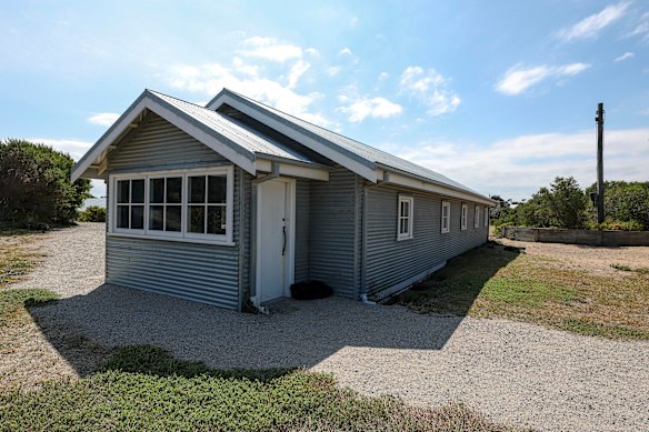 One of the P1 huts at the reserve. 