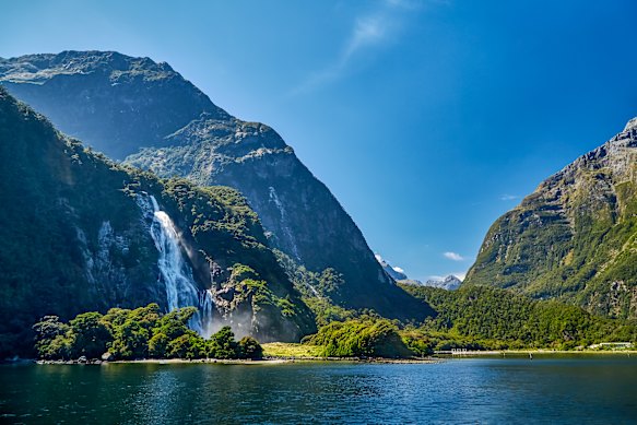 Bowen Falls at Milford Sound in Fiordland National Park, Southland, New Zealand.