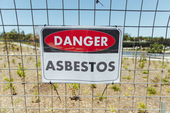 Asbestos danger sign at Rozelle Parklands in Sydney’s inner west