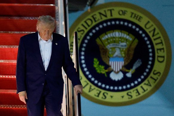 Even for Trump’s staunchest supporters, accepting a multimillion-dollar luxury jet from the royal family of Qatar is a bitter pill to swallow.