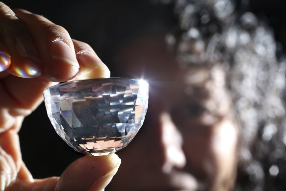 The museum’s “Orloff diamond” is “half the size of a hen’s egg”.