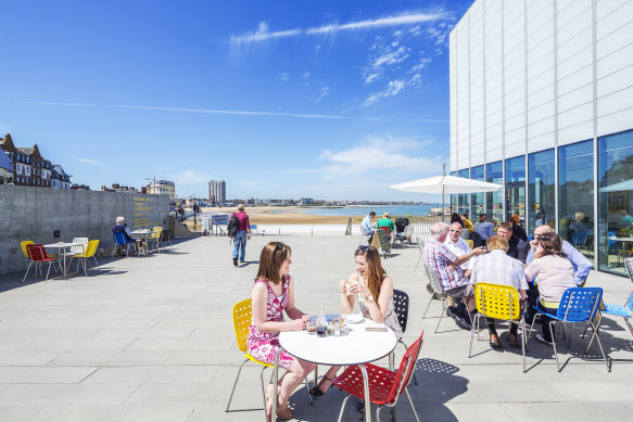 Cap off a gallery visit with a coffee and treat by the sea at the Staple Stores cafe.