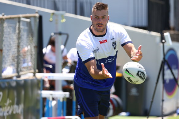 Corey Allan training with the Bulldogs.